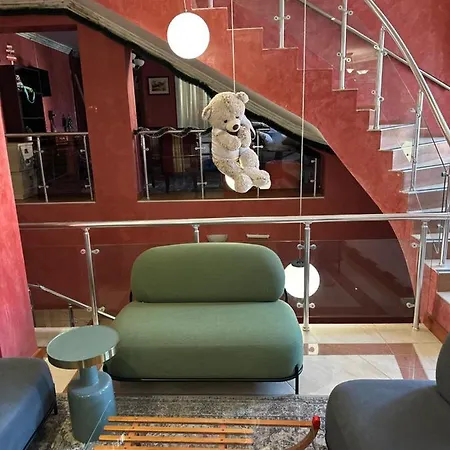 Vintage De Lux, Location, 2bdr Grand Monastery, Apartamento *