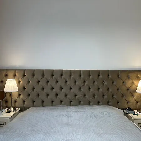 Vintage De Lux, Location, 2bdr Grand Monastery, Apartamento